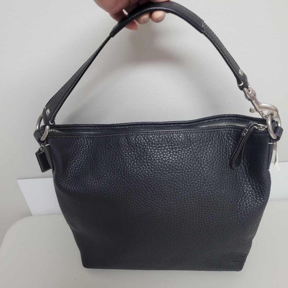 Coach NWT Sarah Black Pebble Leather Hobo.
